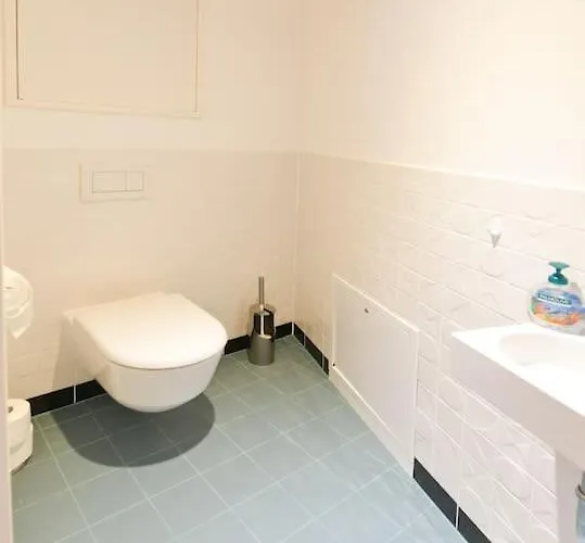 Julius 27 - Cozy Retreat, 5 Mins To Center Apartamento Viena